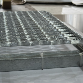 Sàn thao tác Solar – 300x3000x40x1.5mm